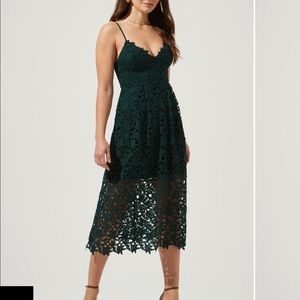 ASTR Lace A Line Midi Dress
